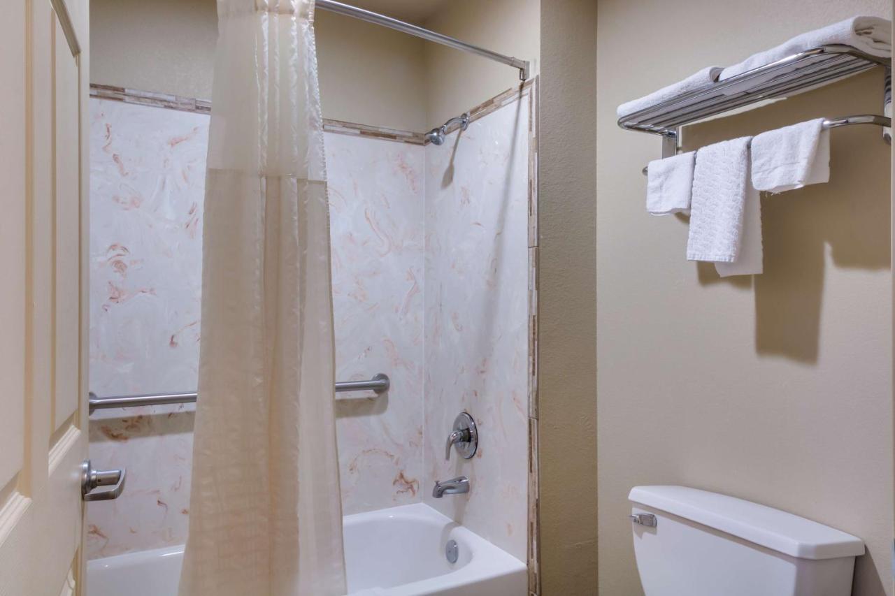 Motel 6 フローレスヴィル  エクステリア 写真